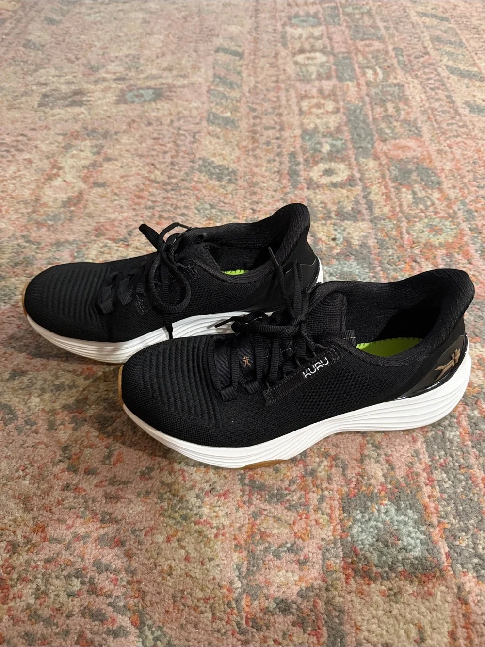 Kuru Atom 2 (size 9.5)